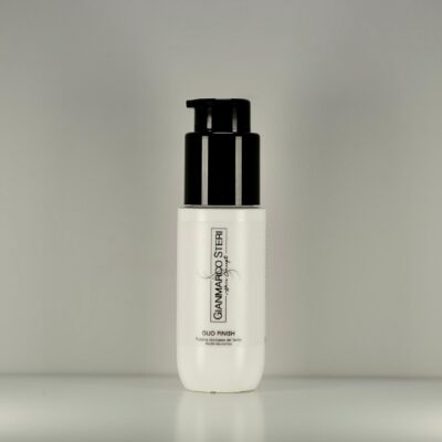 Olio profumato per capelli e barbe.